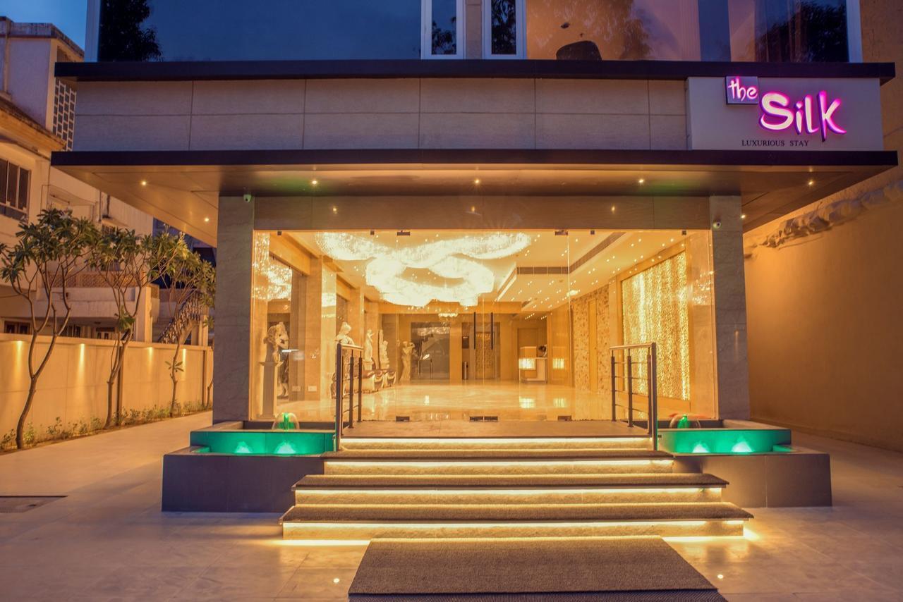 Kyriad Hotel Jaipur By Othpl Exterior foto
